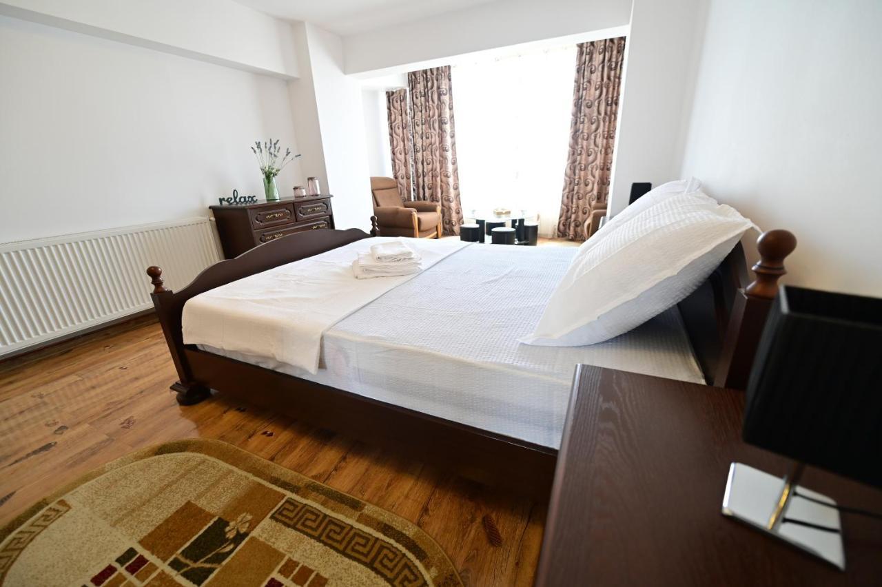 Vacation Apartment With Free Parking Сибиу Экстерьер фото